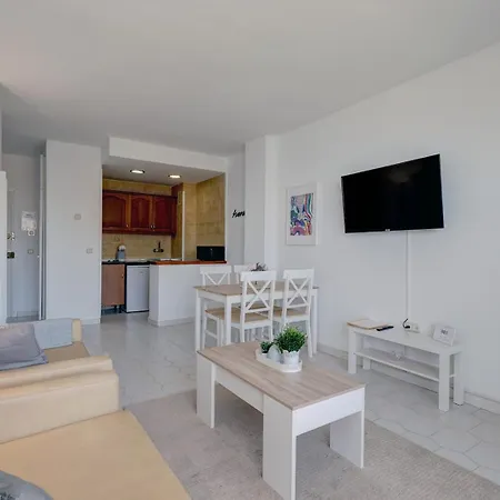 Apartment Charming In Benalbeach With Garden And Sea View *