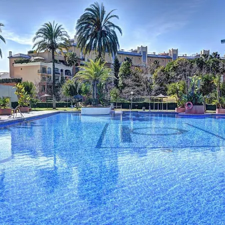 Charming In Benalbeach With Garden And Sea View Apartment *