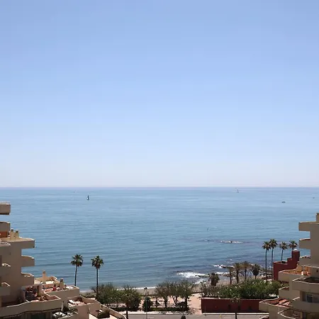 Charming In Benalbeach With Garden And Sea View Apartment Benalmadena